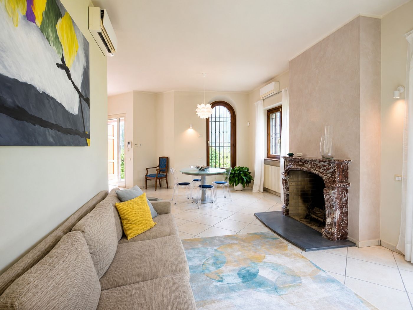 Living room with fireplace